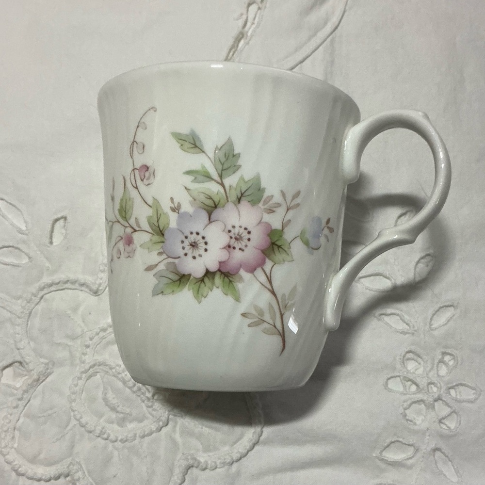 Vintage SADLER Wellington Fine Bone China Coffee Mug - Set of 6